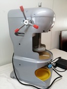 Ice sheving maschine