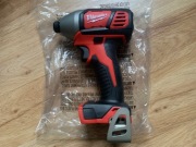 Zakrętarka udarowa Milwaukee M18 BID