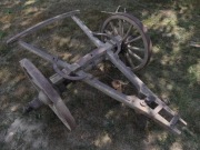 Przodek do wozu konnego drewniany z 1962 roku Przód wozu antyk zabytkowy