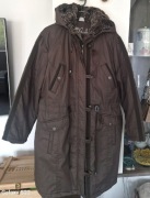 Kurtka damska lekko ocieplana