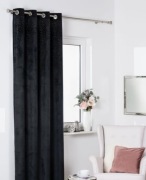 Zasłona z kółkami CRISTAL 140 x 260 cm czarna