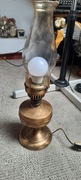 Lampa naftowa elektryczna.
