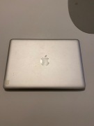 MacBook Air uszkodzony