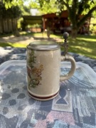 Kufel z motywem myśliwskim