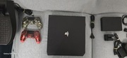 PS4 Pro, 2 pady, gogle VR, kierownica Thrustmaster że stojakiem i 4 gry