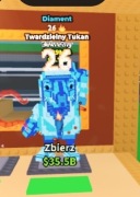 Tuff Tukan steal a breinrot 