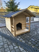 Buda dla psa ocieplana 