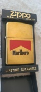 Zapalniczka Zippo Marlboro Brass Czerwony Dach. 90r