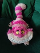 maskotka Cheshire kot   z filmu Disneya Alicja w Krainie Czarów 