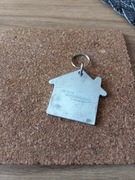 Breloczek domek aluminiowy srebrny Skok Ubezpieczenia metalowy dom budynek