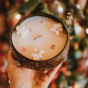 Sojowa świeca WIECZÓR Z GORĄCĄ CZEKOLADĄ w łupinie kokosa 550 ml na PREZENT