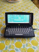 Kultowy Palmtop HP 620LX z kolorowym ekranem + rysik. Uruchamia się tanio