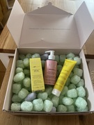 Zestaw kosmetyków MIYA krem spf żel peeling maska