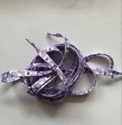 Fioletowe sznurówki