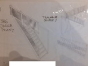 Schody pełne jesionowe proste samonośne