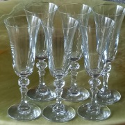 Kieliszki do szampana, białego wina, kpl. 6 szt