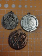 Św.Jrzysztof stare zawieszki breloki zestaw 3 szt.