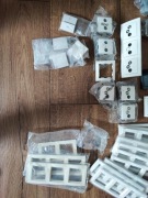 Gniazda włączniki osprzęt hanger berker 