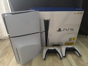PS5 Slim z napędem + 2 pady