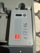 Bateria lifepak 15 Physio Control uszkodzona 