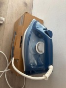 Żelazko parowe PHILIPS 3000 Series 2400W DST3031/20 | NOWE / Stan Idealny