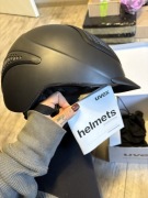 nowy kask uvex s/m do jazdy konnej