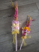 Palmy wielkanocna palma mama córka róż żółty jajeczka piórka kwiaty zboża 