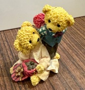 AVON Ładna figurka w pudełku MISIE 