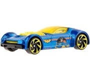 Hot Wheels Samochodzik Auto Batman Ballistik DC Mattel