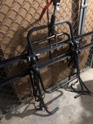 Bagażnik na dwa rowery na tylna klapę