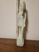Figurka Faraona, jasny alabaster, stan bardzo dobry, duża, ciężka