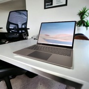 MICROSOFT SURFACE GO 12.4" i5 / 8GB / 256GB / W11