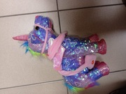 Chodzący wydający dźwięki kolorowy kucyk na smyczy dla dziewczynki