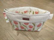 Kosmetyczka, motyw tulipany  łączenie z kremowym  sztruksem 