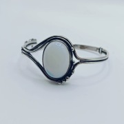 Stara srebrna bransoletka z opalem 