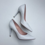 białe czółenka ślubne rozm.38