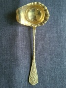 Mała chochelka do sosu. 