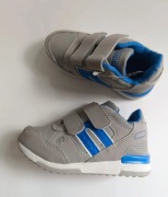 Buty sportowe dziecięce box pakiet zestaw 30 par