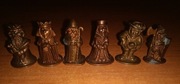 10 metalowych figurek kinder