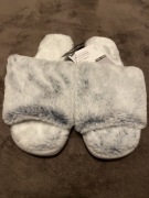 Kapcie damskie z futerkiem jasnoszare