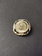 Spinka - broszka - klips  -  vinted - wykonana z metalu z kamieniami