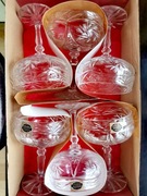 Zestaw kryształowych kieliszków 