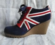 Buty na koturnie, markowe - Graceland - r:37