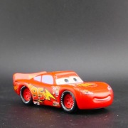 Auta Cars Disney Pixar Ligtning McQueen 1-43