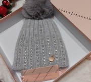 Elegancka czapka z pomponem damska Alessia Massimo kolor szary