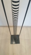 Metalowy stojak na płyty
