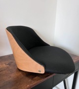 Siedzisko taboretu, hokera sklejka gięta tapicerowana