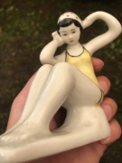 Figurka pływaczki stary Gżel