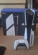 Sony Playstation 5 Pro z napędem