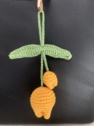 Tulipany szydełkowa zawieszka do torebki plecaka prezent podziękowanie